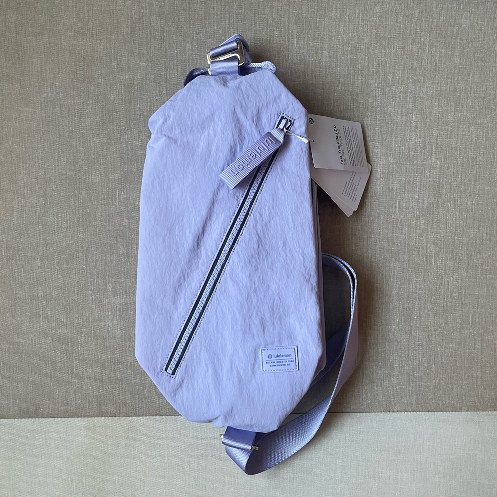 Lululemon Fast Track Bag 2.0 9L - Lavender Frost